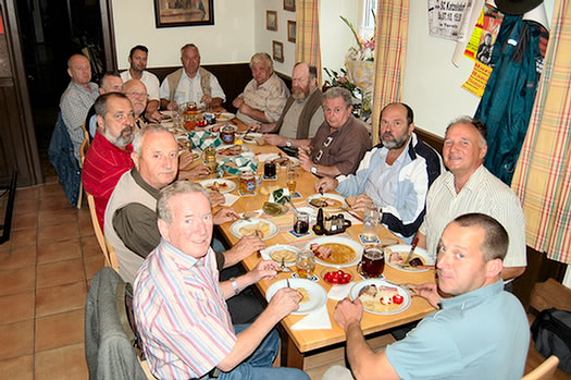 08) Runde fast komplett_DSC_1308